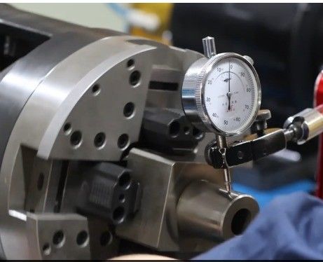 H ビームプロフィールカットパイプ切断ステンレスチューブ 2kw 4kw 6kw チューブパイプファイバーレーザー切断機